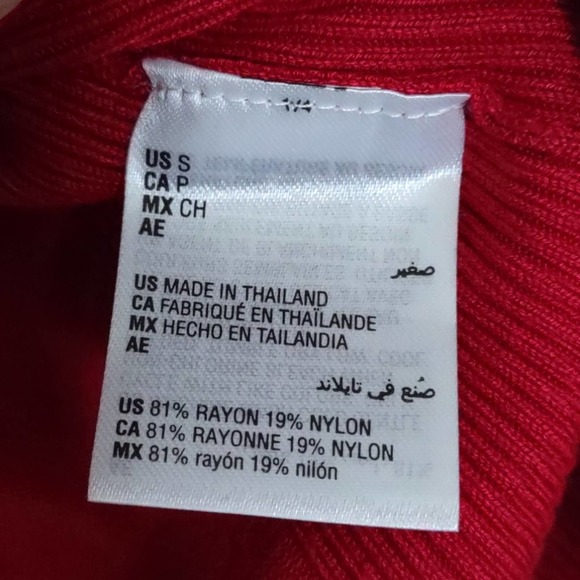 JM Collection Button Cuff V Neck Sweater Red S - Picture 11 of 12